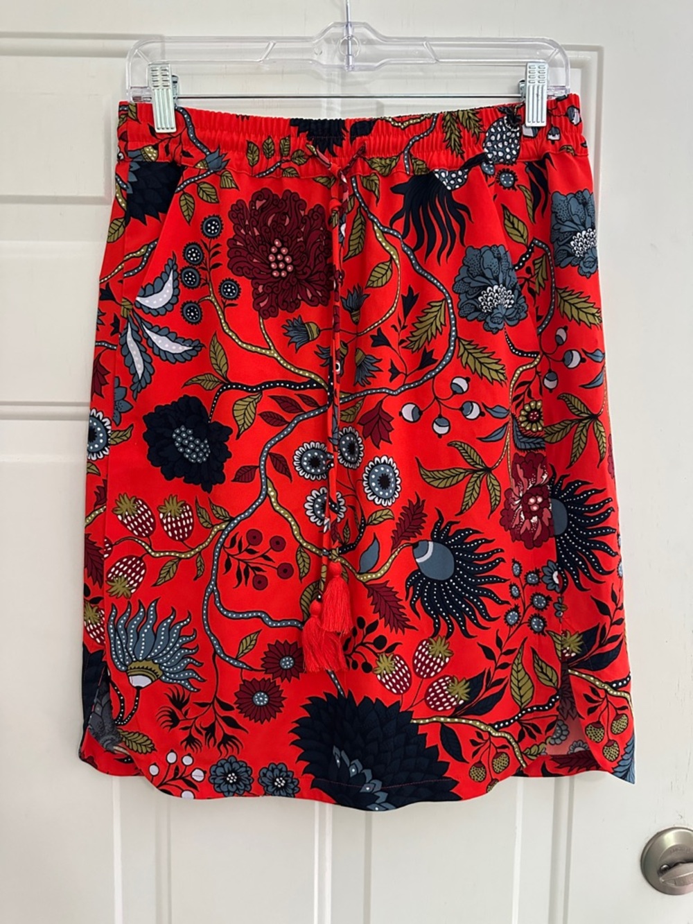 LOFT Red Floral Drawstring Skirt